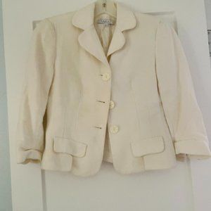 Laundry white 3/4 sleeve blazer